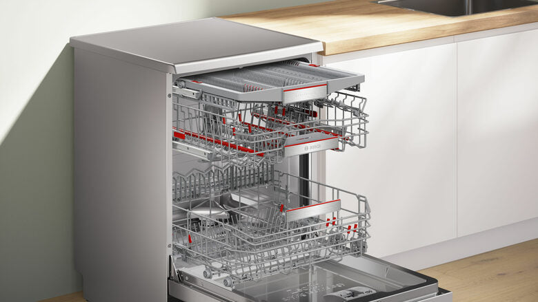Bosch Serie 8 SMS8TCI04E Lavastoviglie da libera installazione 60 cm Acciaio spazzolato anti-impronta Classe A