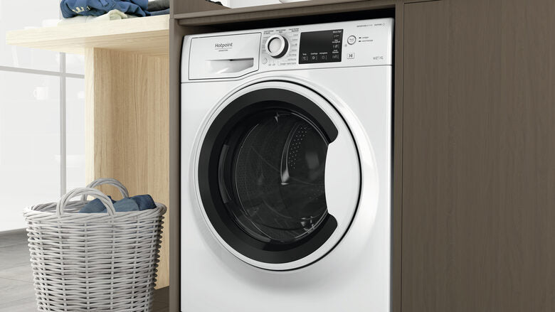 Hotpoint NDB 10725 WA IT lavasciuga Libera installazione Caricamento frontale Bianco E