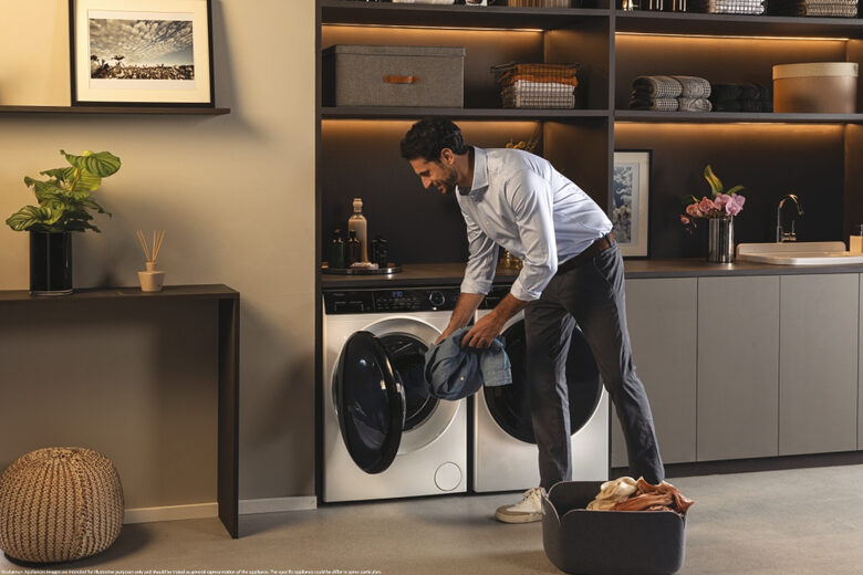 Haier HW90-B14959NEUIT I-pro Series 5 Lavatrice A Libera Installazione 9 Kg, 1400 Giri, Classe A, Bianco, Direct Motion, Refresh, Wi-fi