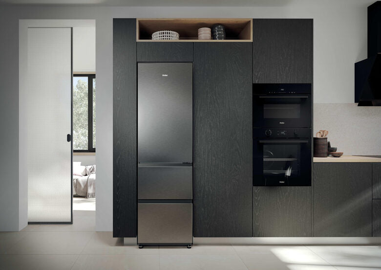 Haier HTR3518ENMX Frigorifero Combinato A Libera Installazione, No Frost, Tecnologia Haier Air Surround, Cassetti Direct Access, Classe E, Acciaio Inox