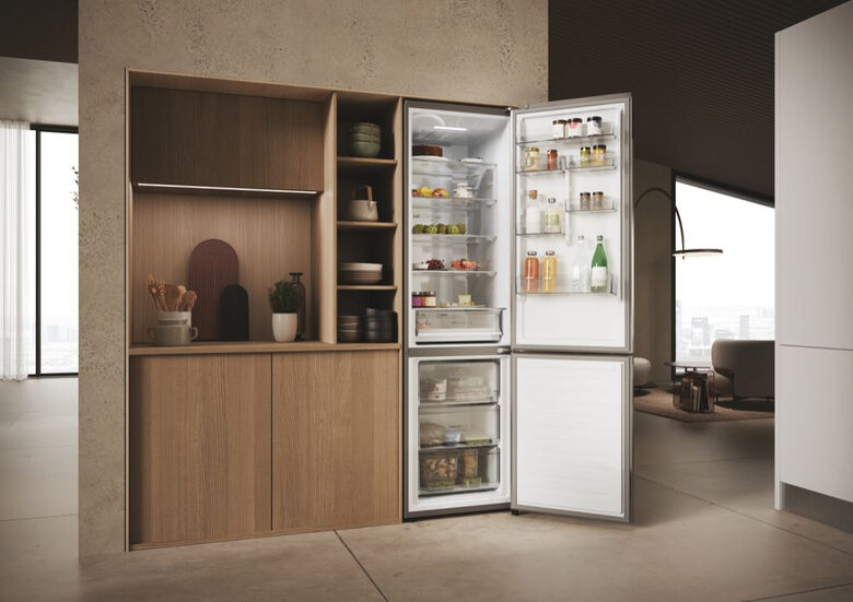 Haier HDPW3620DNPD 2D 60 Serie 3 Frigorifero Combinato A Libera Installazione, No Frost, Tecnologia Haier Air Surround, Haier Artificial Intelligence, Classe D, Acciaio Inox