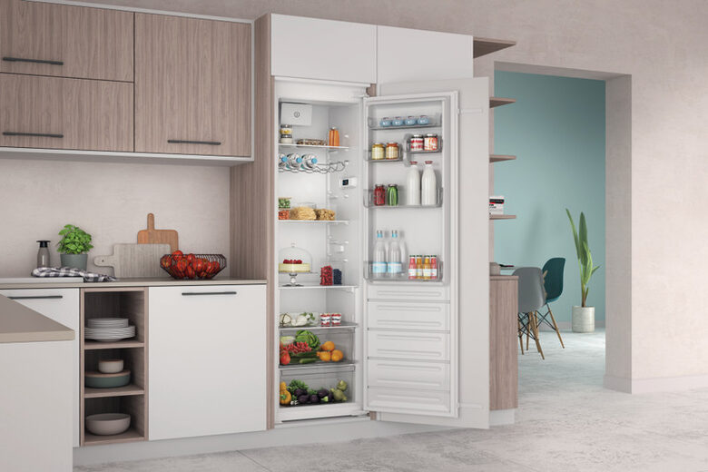 Indesit INSD18A011B1 frigorifero Da incasso 306 L Classe E Bianco