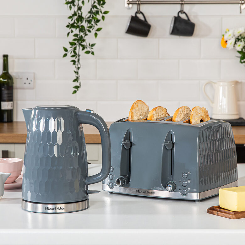 Russell Hobbs 26053-70 bollitore elettrico 1,7 L 2400 W Grigio