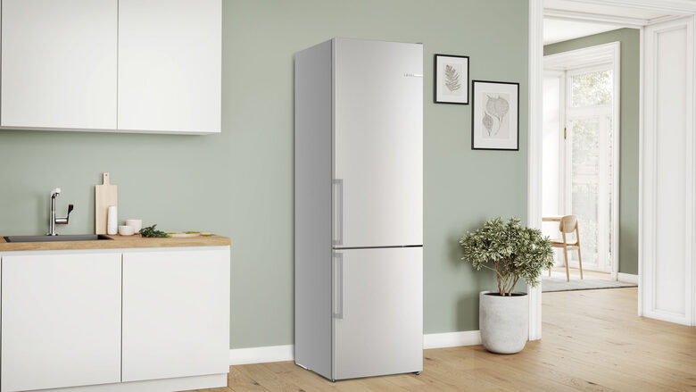 Bosch KGN39AIAU Serie 6 Frigorifero Combinato A Libera Installazione, No Frost, MultiAirflow, Tecnologia VitaFresh, Classe A, Acciaio Spazzolato Anti-impronta