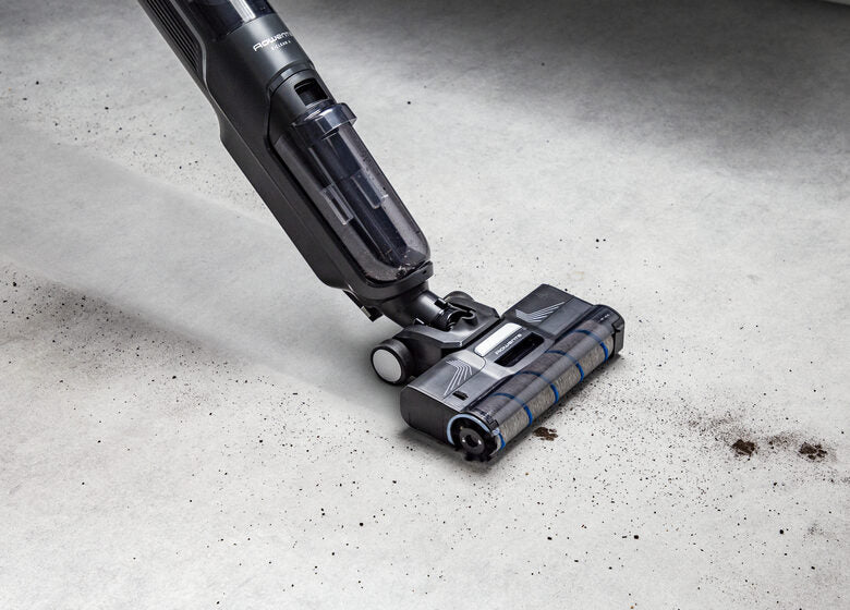 Rowenta X-Clean 4 , Lavapavimenti Senza Fili con Auto-Propulsione e Rilevazione Automatica dello Sporco, Doppio Serbatoio e Sistema di Autopulizia, Autonomia 50' per Tutti i Tipi di Paviment
