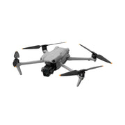 DJI Air 3 Fly More Combo Drone 4 rotori Quadrirotore 48 MP 3840 x 2160 Pixel 4241 mAh Nero, Grigio