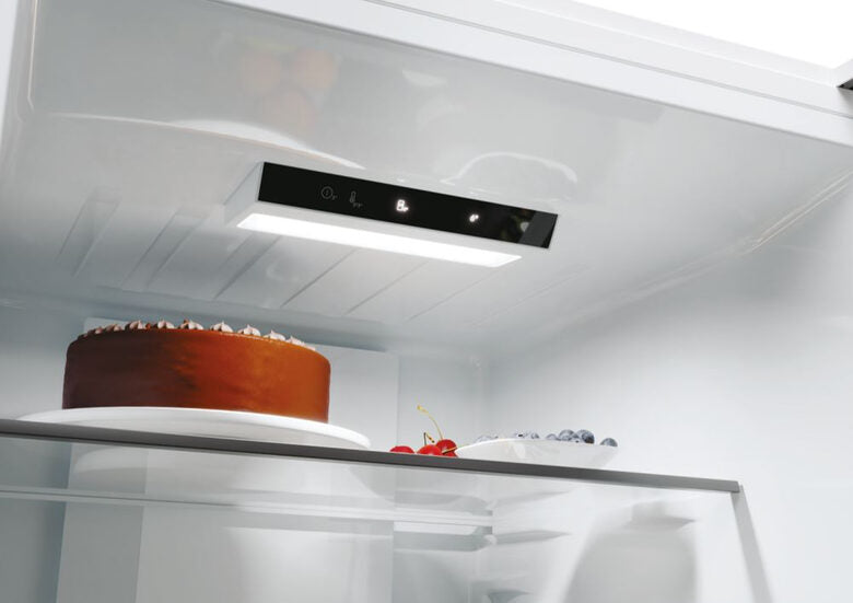 Candy CNCQ2T618EW Frigorifero Combinato A Libera Installazione, No Frost, Classe E, Bianco