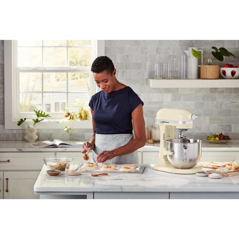 KitchenAid 5KSM70SHXEAC Impastatrice Planetaria Con Ciotola Sol­le­va­bi­le 6,6 L 375 W Crema