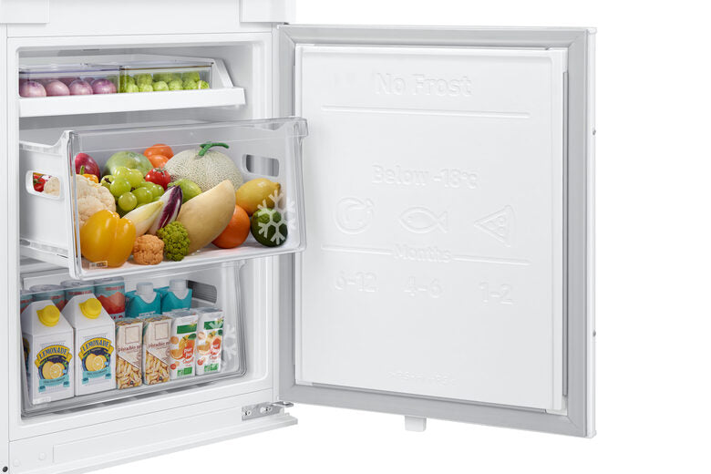 Samsung Frigorifero Combinato da Incasso F1rst 60 AI Plus 1.94m 298L Total No Frost