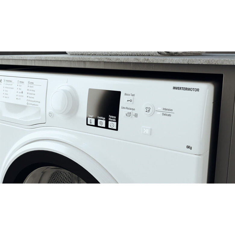 Hotpoint Ariston RSSF 624 W IT N Lavatrice Slim A Libera Installazione 6 Kg, 1200 Giri, Anti Allergy, Cura Della Lana, Classe C, Bianco