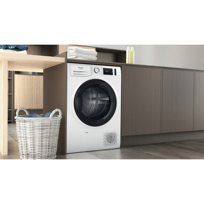 Hotpoint Asciugatrice a libera installazione NT M11 82K IT R