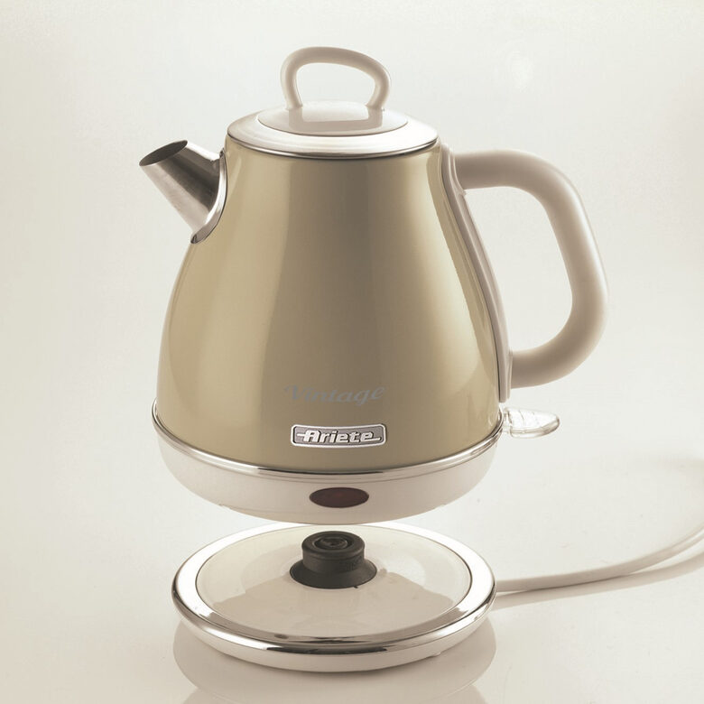 Ariete 2868 Bollitore Elettrico Vintage 1 Litro - Infusi, Tè e Tisane - Autospegnimento - Acciaio Inox - 1 Litro - 1600 Watt - Beige
