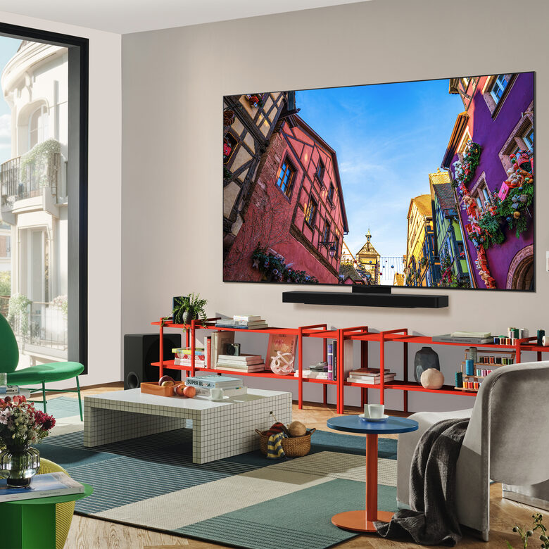 LG OLED evo AI OLED55C55LA TV Serie C5 55'' 4K, α9 Gen8, Brightness Booster, 40W, 4 HDMI, VRR 144Hz, Smart TV WebOS 25