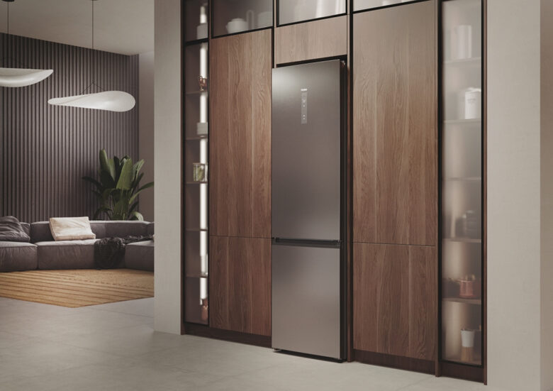 Haier HDPW7620ANPK 2D 60 Serie 7 Pro Frigorifero Combinato A Libera Installazione, No Frost, Tecnologia Haier Air Surround, Led Daylight, Classe A, Acciaio Inox