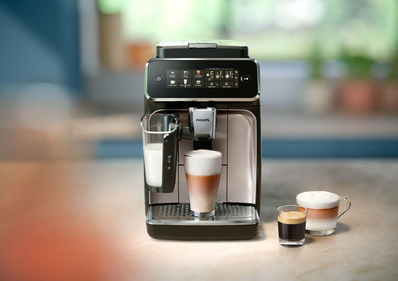 Philips Series 3300 LatteGo EP3347/90 Macchina da caffè automatica, 6 bevande, 1.8 L, cappuccinatore, macine in ceramica