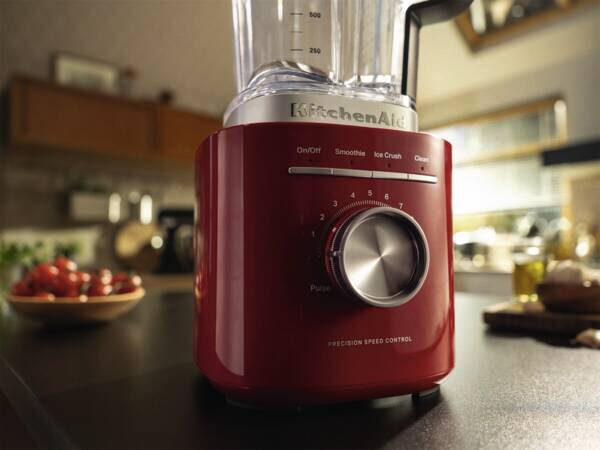 KitchenAid 5KSB2073EER 2 L Frullatore da tavolo 1200 W Nero, Rosso