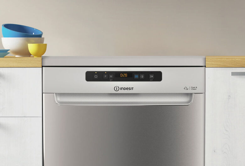 Indesit IN2FFC14BN6X, Lavastoviglie 60cm, Classe C, 14 coperti, Push&Go, 44dBA, Inox