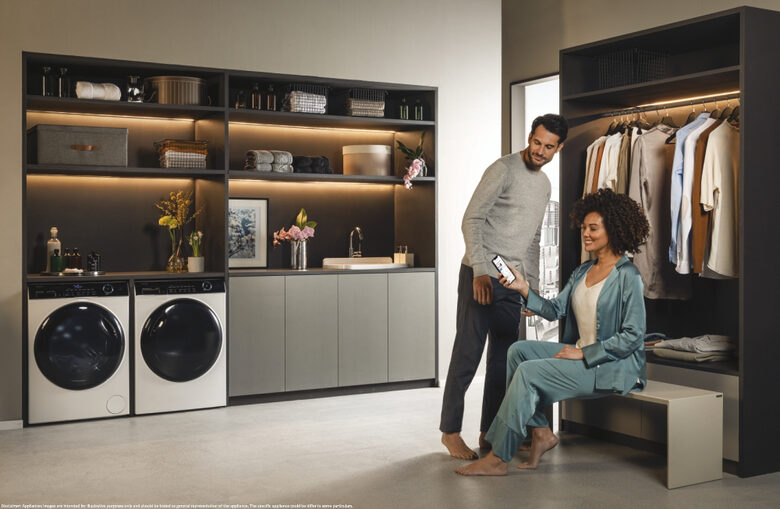 Haier HW90-B14959NEUIT I-pro Series 5 Lavatrice A Libera Installazione 9 Kg, 1400 Giri, Classe A, Bianco, Direct Motion, Refresh, Wi-fi