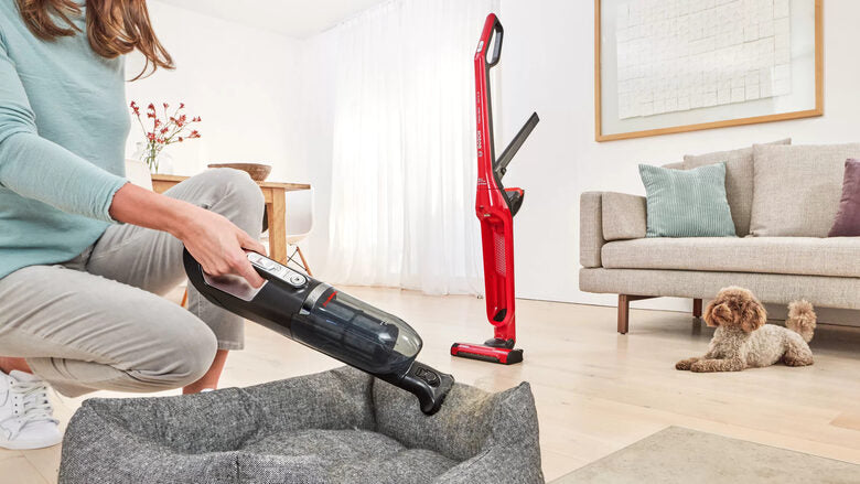 Bosch Serie 4 BBH3ZOO28 scopa elettrica Batteria Secco Senza sacchetto 0,4 L Nero, Rosso 2,15 Ah
