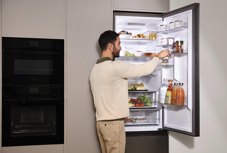 Haier 3D 60 Serie 3 HTR3620CNMG Libera installazione 414 L Argento