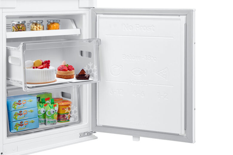 Samsung Frigorifero Combinato da Incasso F1rst 60 AI Plus 1.94m 298L Total No Frost