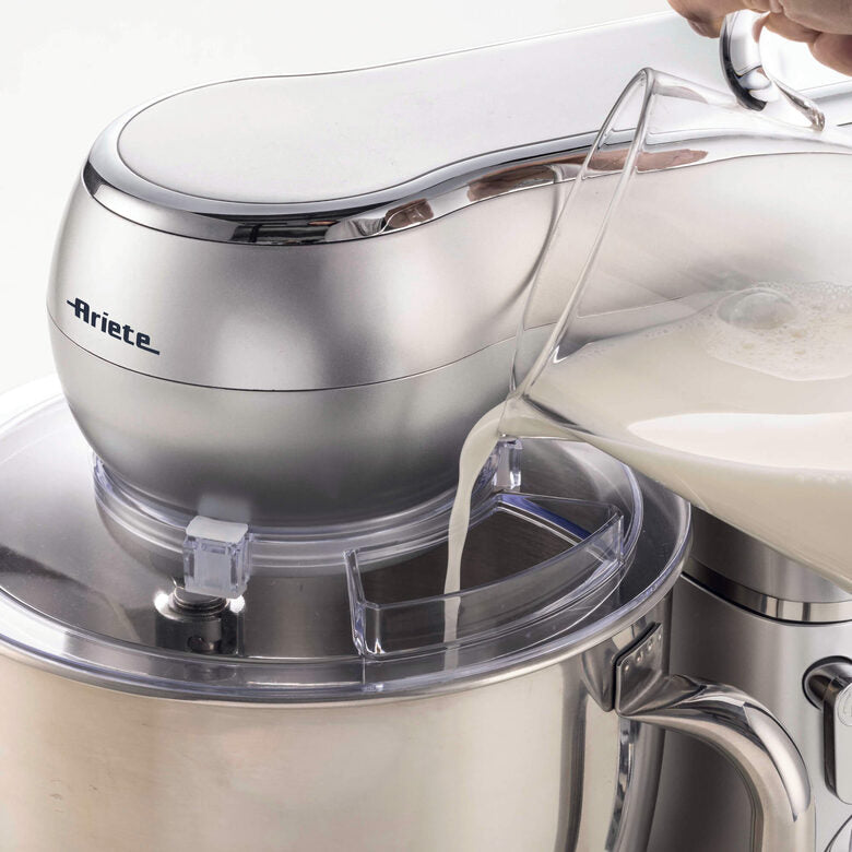 Ariete 1583 Gourmet Essence, Impastatrice Planetaria, Impasta, Monta e Amalgama, 1300W, Capacità 5,2L, 2 fruste e 1 gancio, 10 velocità + Pulse