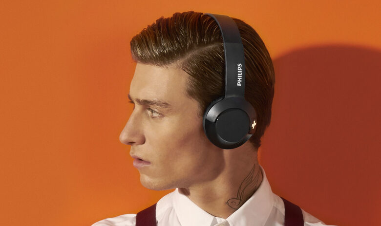 Philips Cuffie sovrauricolari wireless con microfono SHB3075BK/00